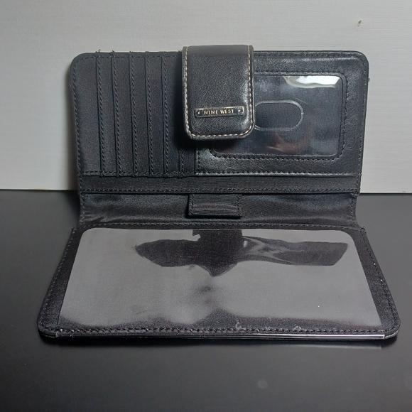Nine west black wallet - Picture 13 of 15